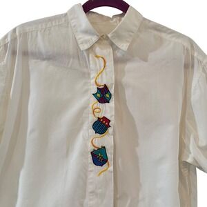 Grandmacore Y2K Academia Cottagecore White Embroidered Button Up Blouse Cotton